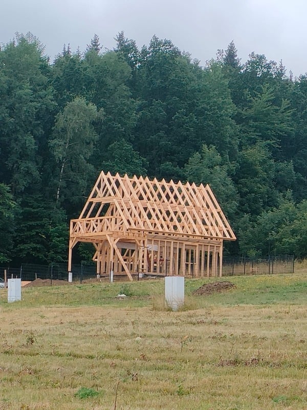 Stropy i zabudowy konstrukcyjne